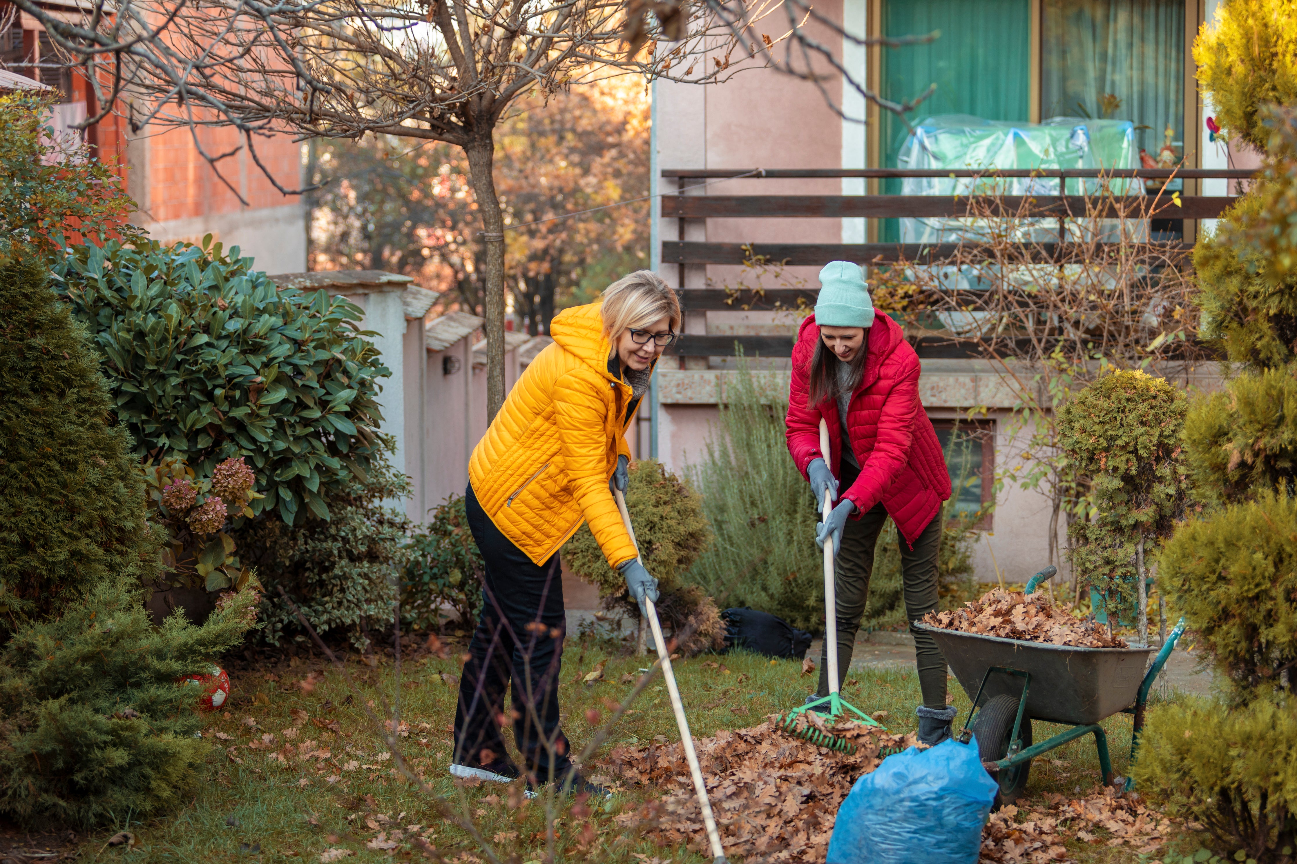 How To Relieve Muscle Pain From Yard Work